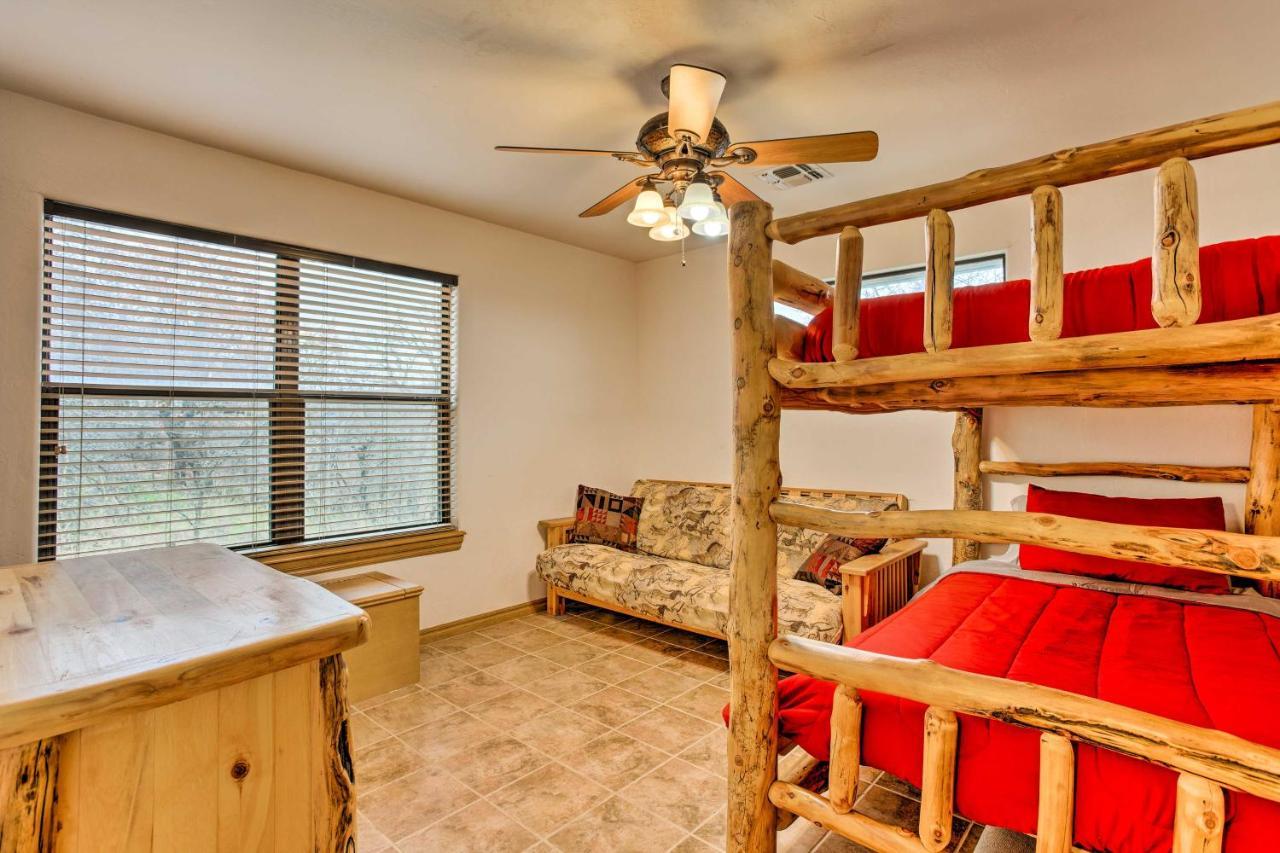 Medicine Park Cabin Rental With Mountain View المظهر الخارجي الصورة